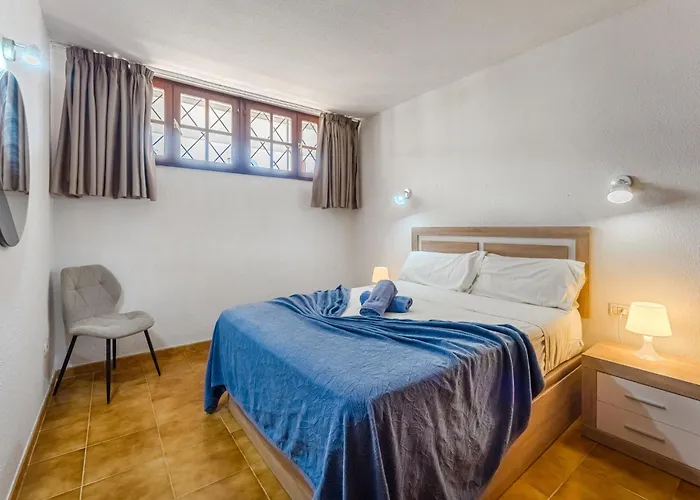 Blue Neptuno-1 By Interhome